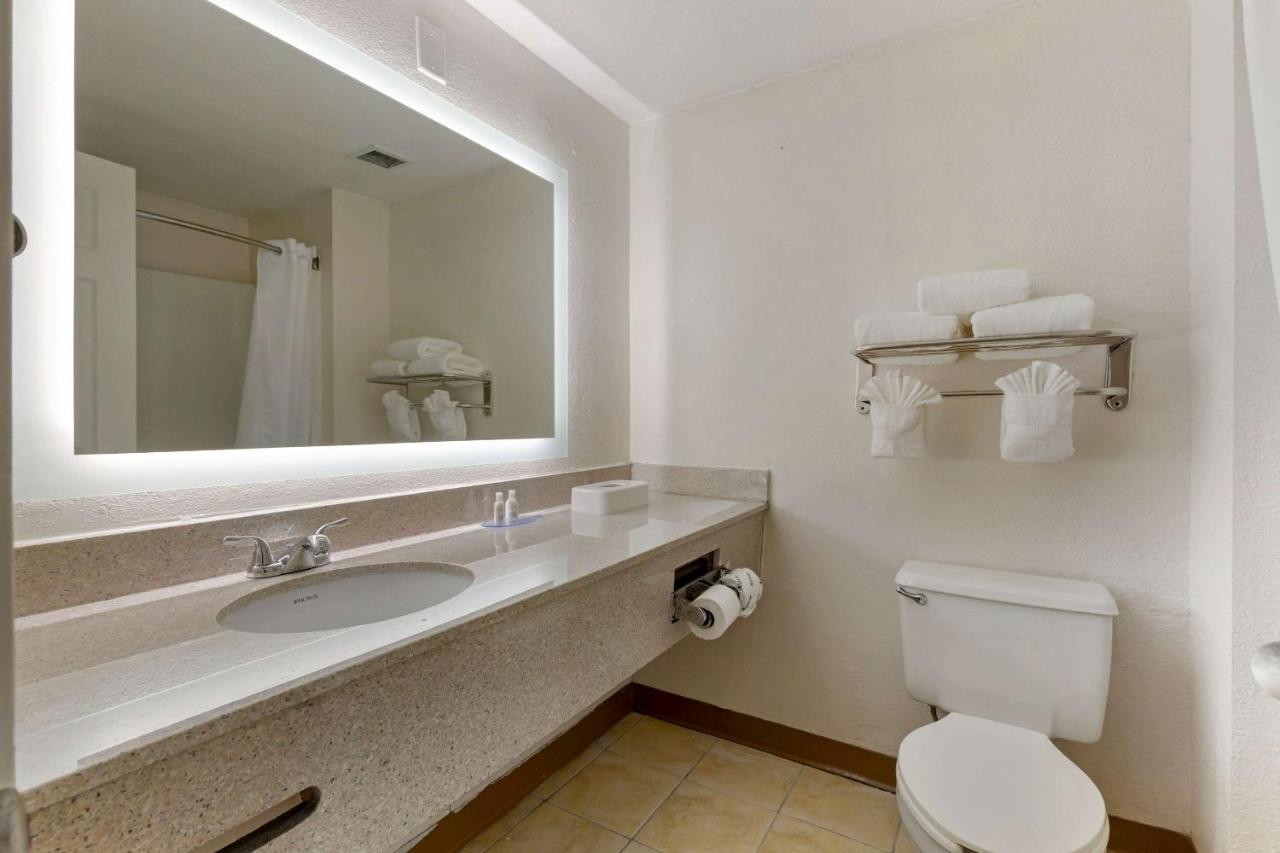 Suburban Extended Stay Hotel Raleigh Luaran gambar